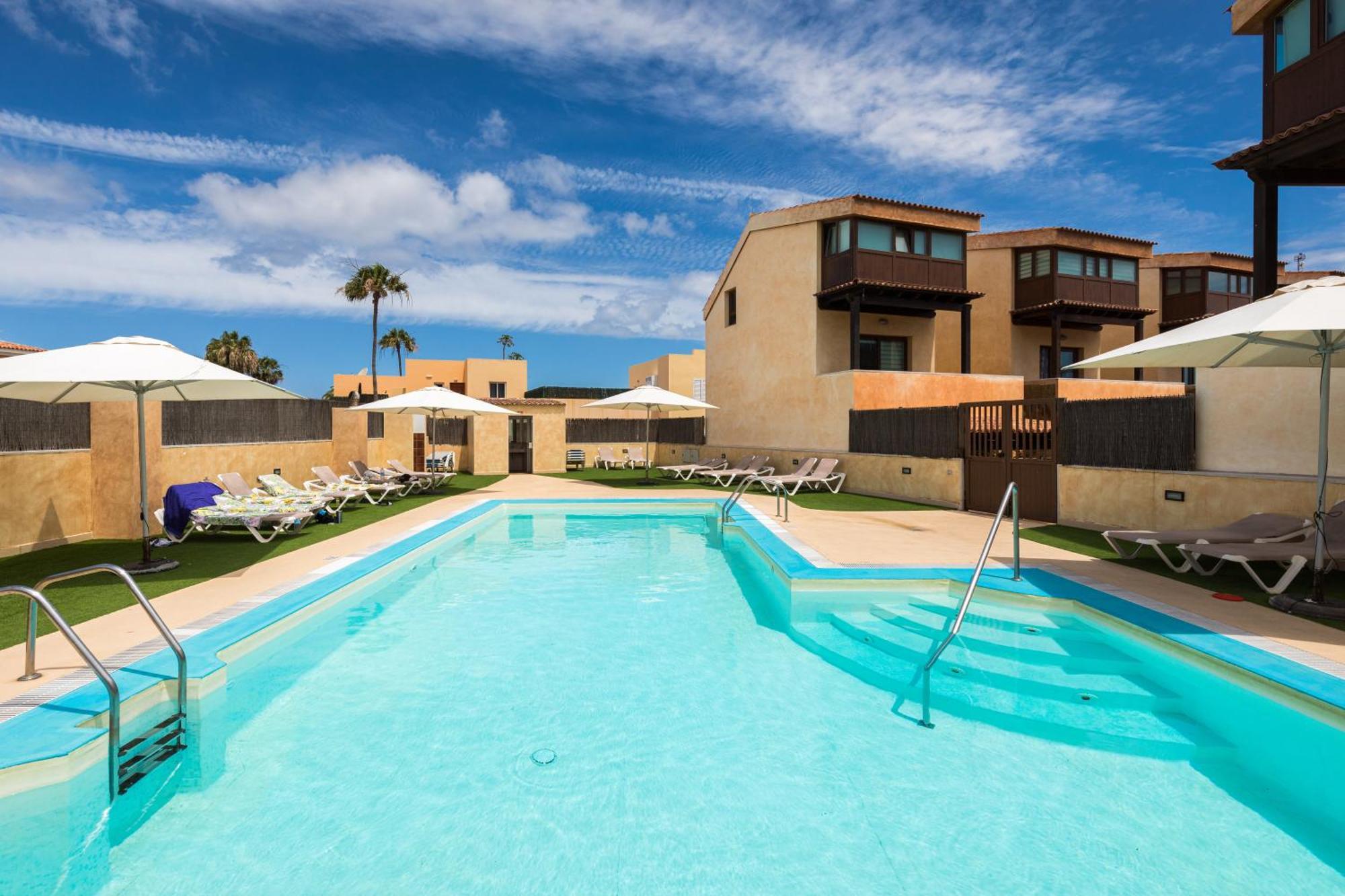 Sunset Beach 4 Bedroom Villa 200M To Beach+Fast Wifi コラレホ エクステリア 写真